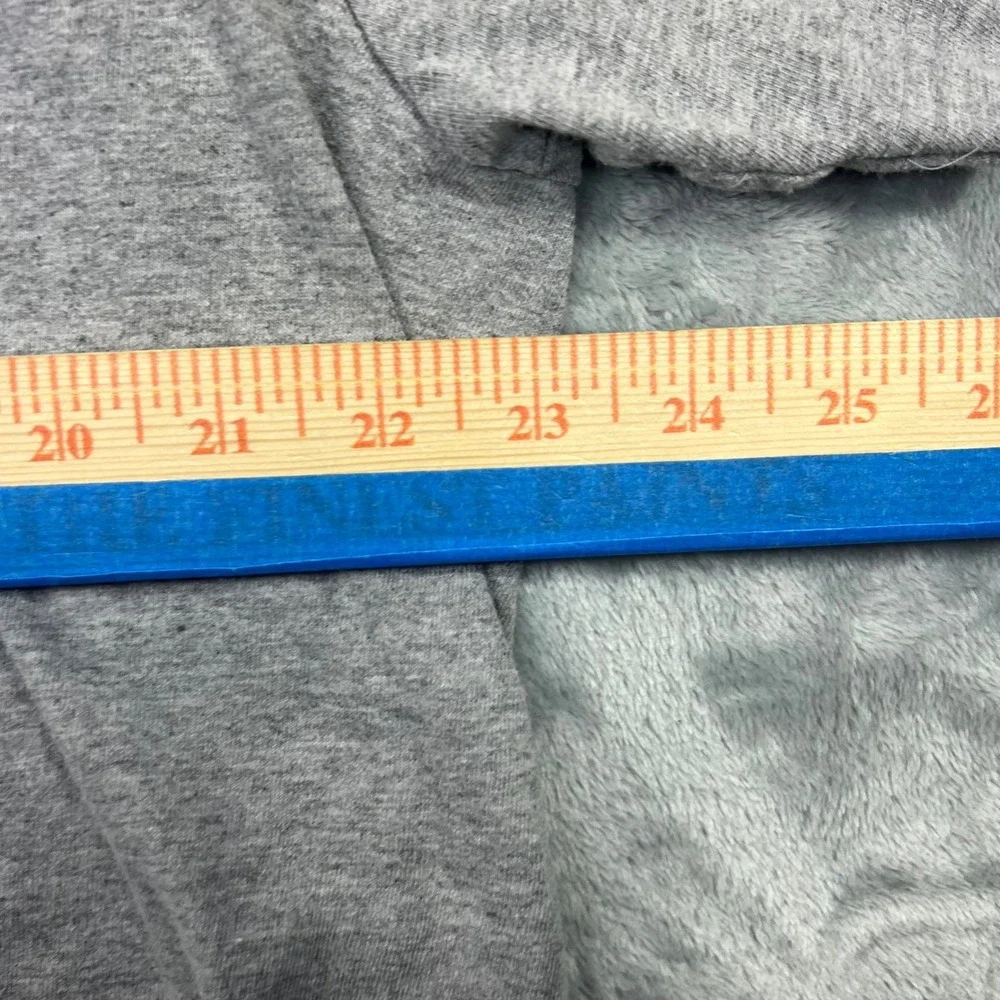 OLD NAVY Batman Graphic T-Shirt Mens XXL Gray‎ DC Comics Gotham City Retro - Picture 13 of 16